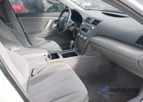 2011 Toyota Camry Le из США, поврежденный, VIN 4T1BF3EK3BU582783